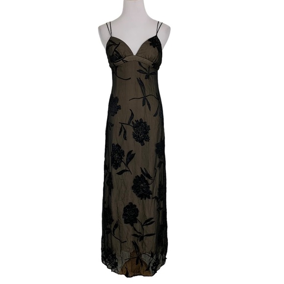 BCBGMaxAzria Dresses & Skirts - Vintage BCBG Max Azria Collection Silk Burnout Floral Long Dress Size 4 Black